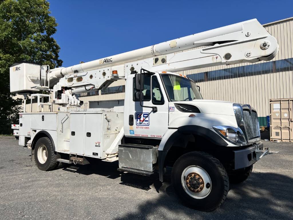 2019 International 7300 Terex tc55