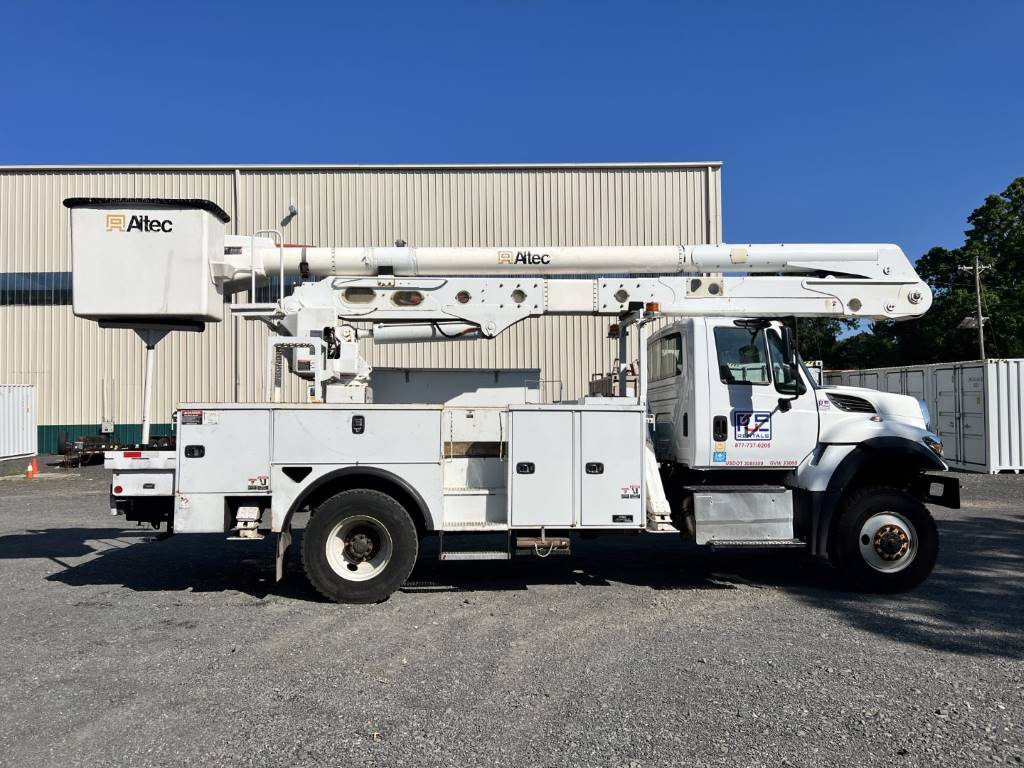 2019 International 7300 Terex tc55